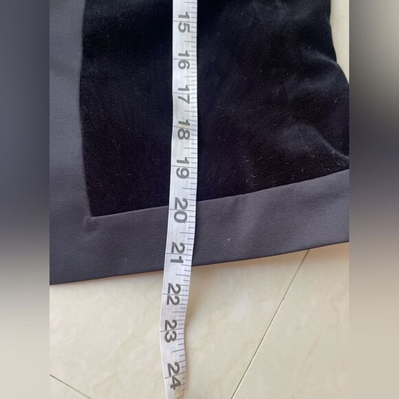 Ann Taylor Black Velvet Blazer Jacket Hook Closure Size 2 - Picture 7 of 12